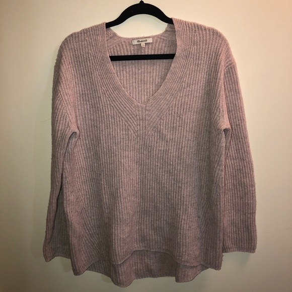 Madewell Sweaters - Madewell Light Pink V-Neck Knitted Sweater